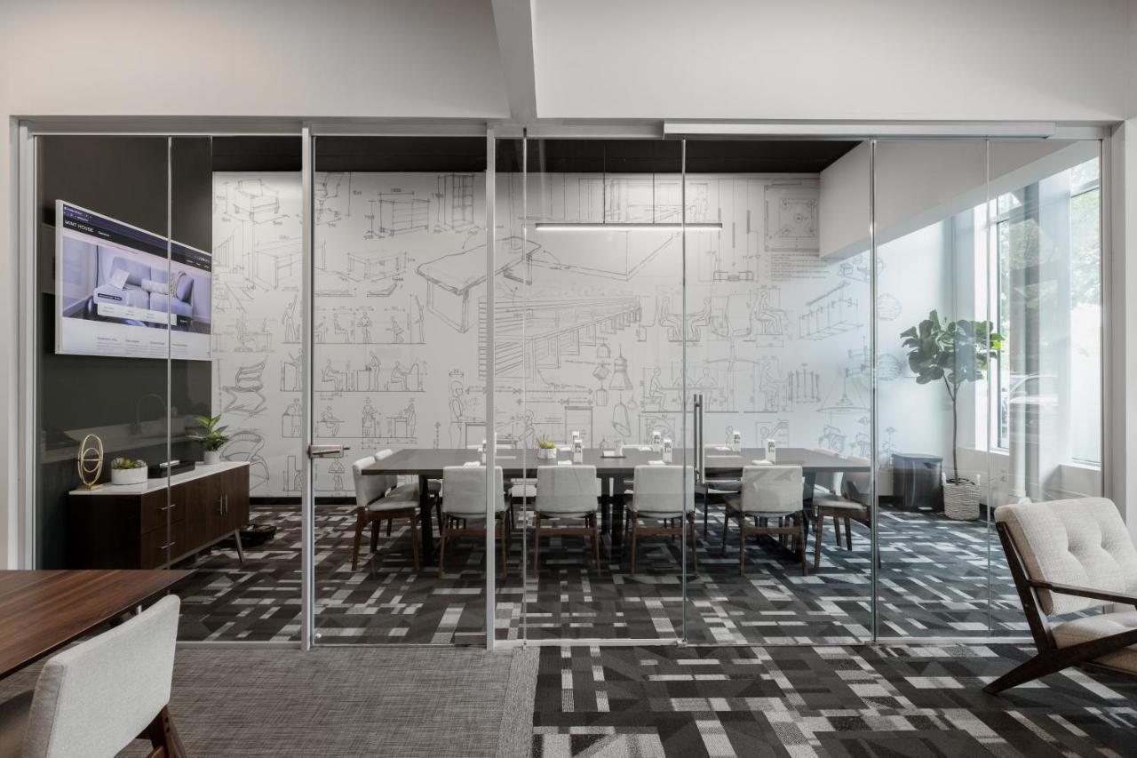 Mint House Greenville - Downtown Экстерьер фото
